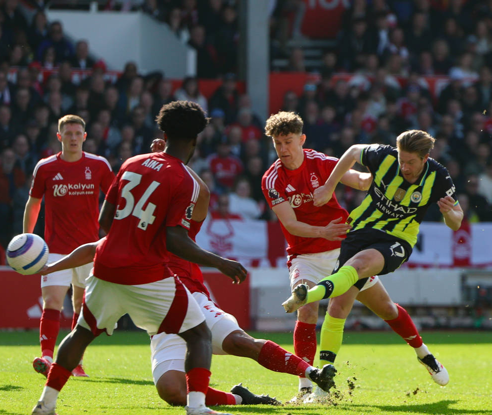 双赢平台关于曼城训练开放日；今晚临场应变引欢呼；英超在即；身体对抗强度拉满的信息