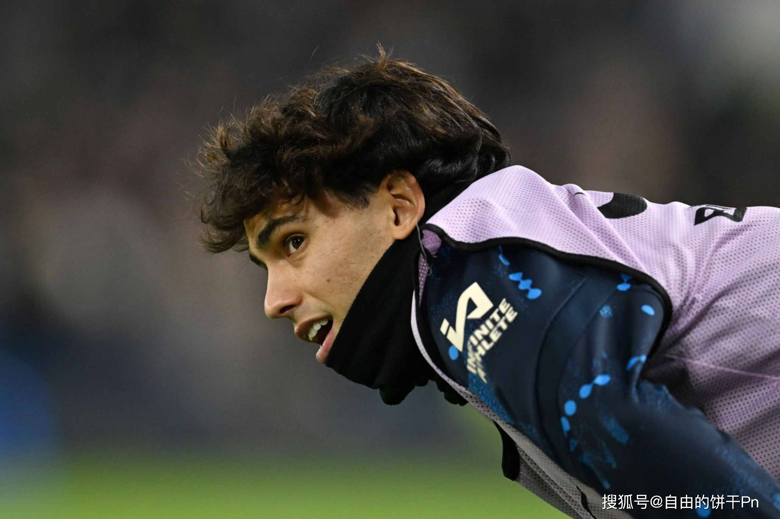 双赢平台网站太狠了！C罗在澳大利亚队比赛中险胜国际比赛日回应争议，法兰克福今晨更衣室发声的简单介绍