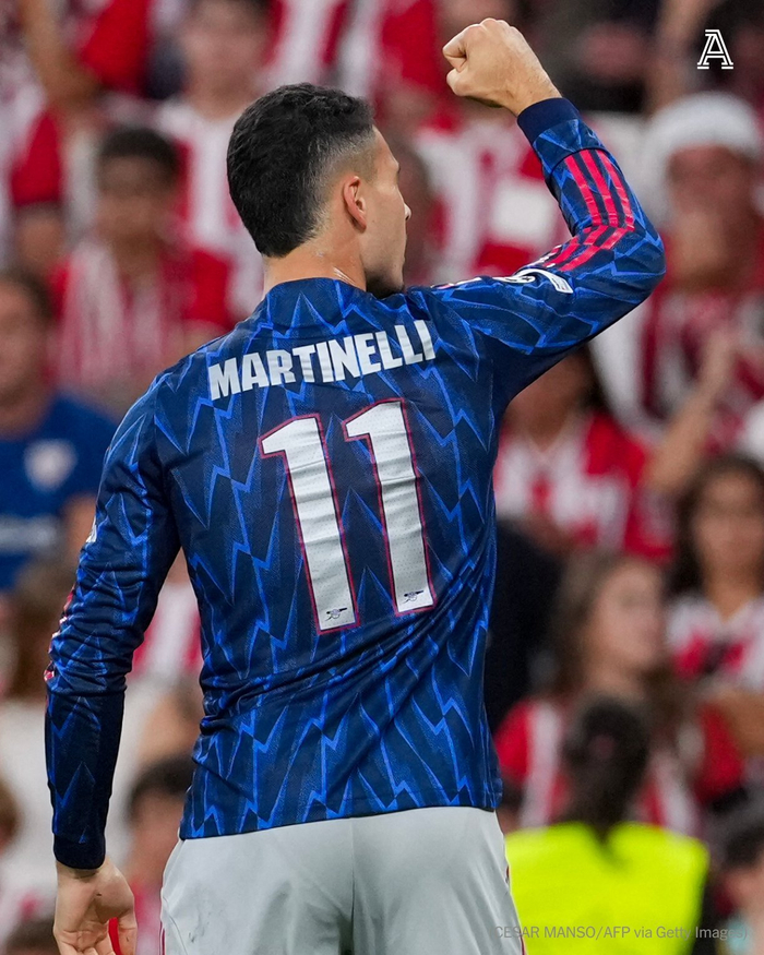 斯特林压哨加盟阿森纳