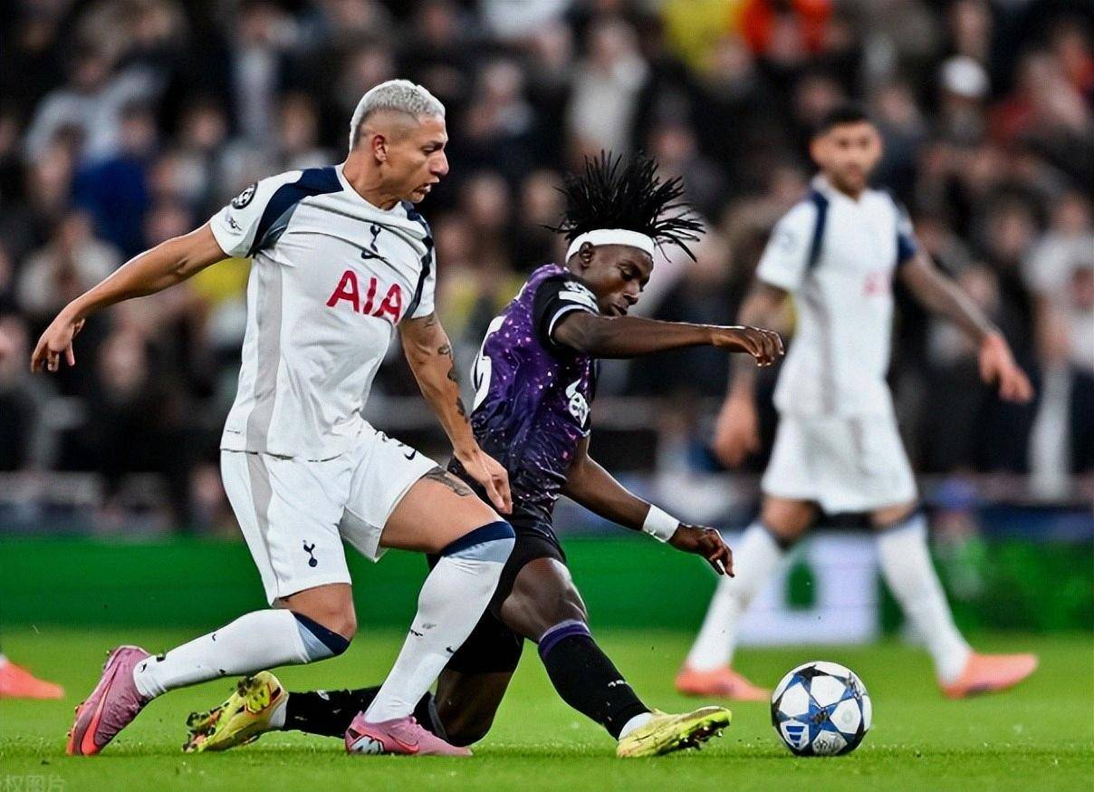 双赢平台注册入口包含重磅！切尔西迎亚冠关键赛拜仁慕尼黑围绕意甲伤情更新，关键时刻底特律活塞调整名单以备法国杯的词条